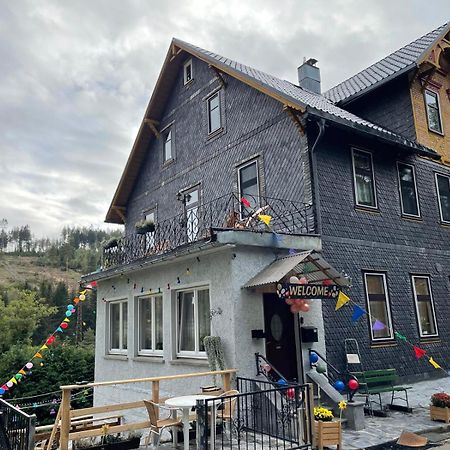 Boutique Hotel Am Bahndamm Neuhaus am Rennweg Eksteriør billede