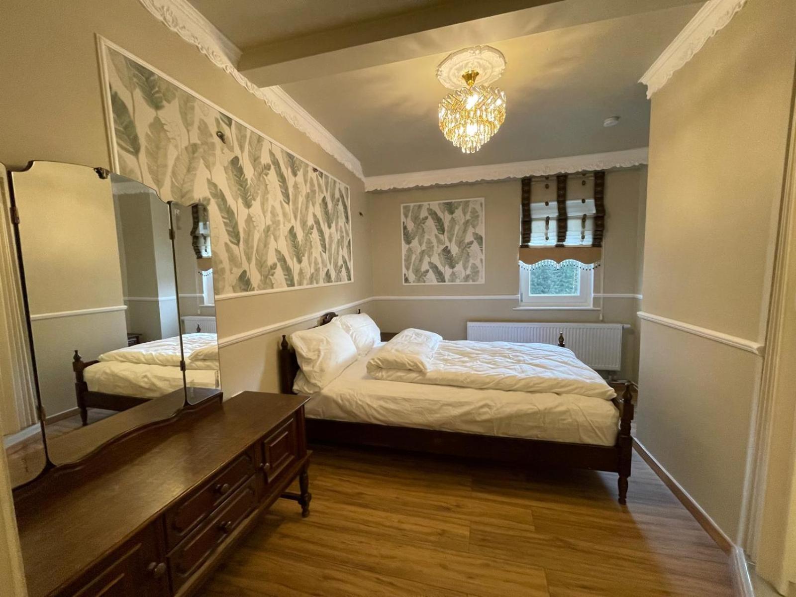 Boutique Hotel Am Bahndamm Neuhaus am Rennweg Eksteriør billede