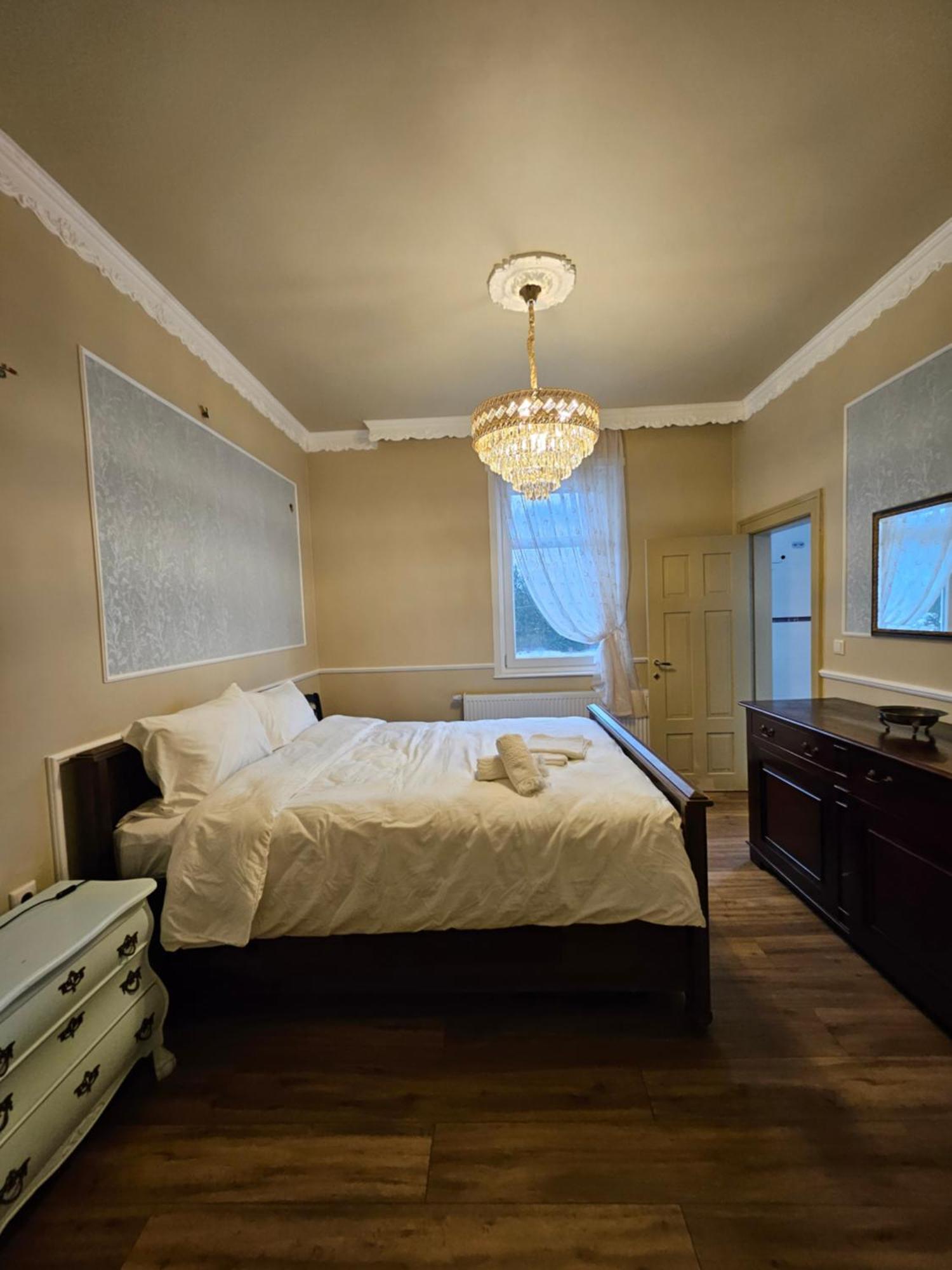 Boutique Hotel Am Bahndamm Neuhaus am Rennweg Eksteriør billede