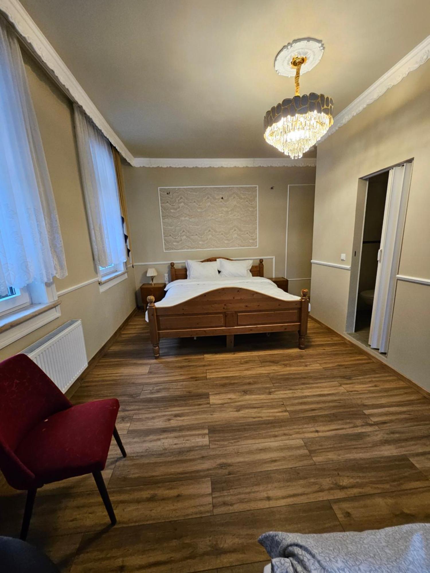 Boutique Hotel Am Bahndamm Neuhaus am Rennweg Eksteriør billede