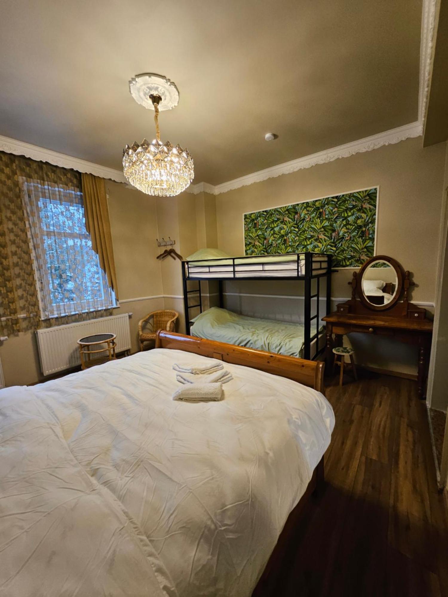 Boutique Hotel Am Bahndamm Neuhaus am Rennweg Eksteriør billede